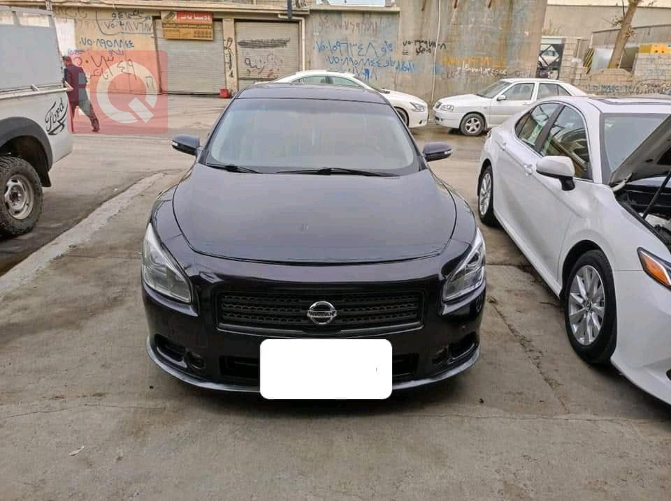 Nissan Maxima